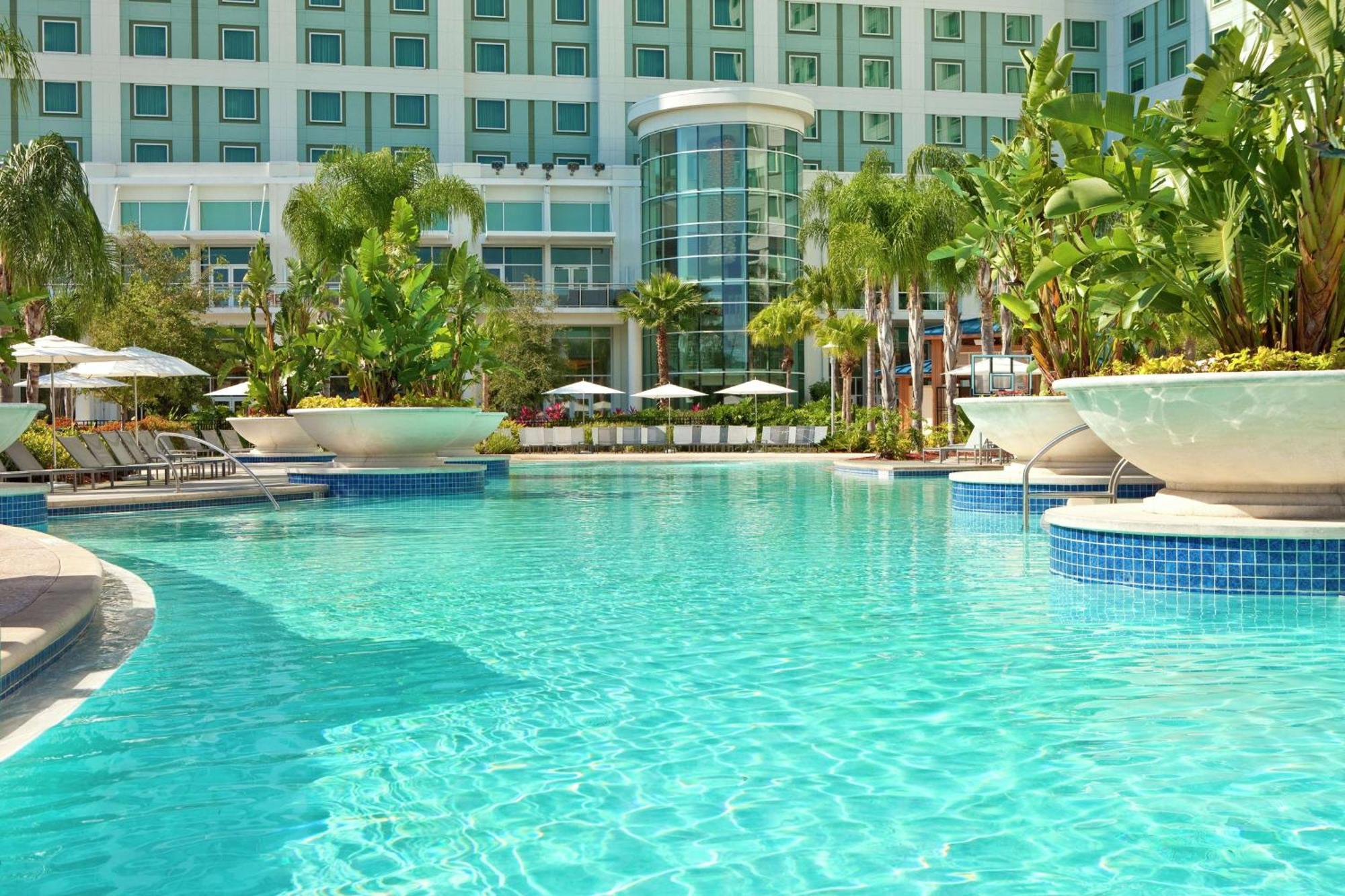 Hilton Orlando Hotel Williamsburg Exterior photo